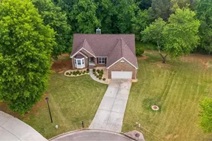 8780 Amberfield Dr, Gainesville, GA 30506 - Photo 3