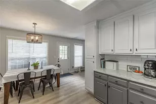 5825 April Dr, Sugar Hill, GA 30518 - Photo 13