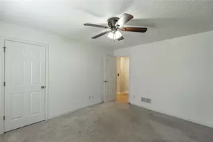 5825 April Dr, Sugar Hill, GA 30518 - Photo 21