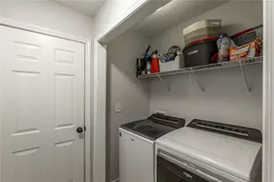 5825 April Dr, Sugar Hill, GA 30518 - Photo 17