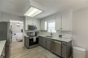 5825 April Dr, Sugar Hill, GA 30518 - Photo 9