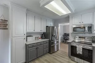 5825 April Dr, Sugar Hill, GA 30518 - Photo 11