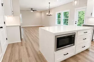 5230 Truman Mountain Rd, Gainesville, GA 30506 - Photo 9