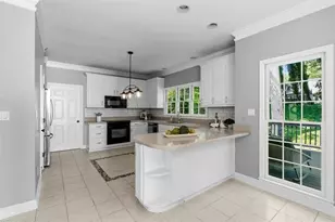 978 Laurel Springs Ln SW, Marietta, GA 30064 - Photo 19
