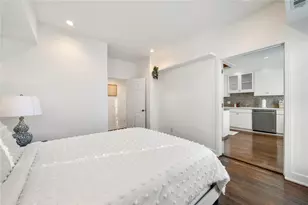 2840 Peachtree Rd NW, Atlanta, GA 30305 - Photo 11
