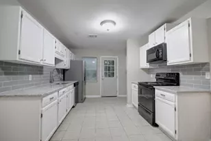 925 Westland Dr SW, Marietta, GA 30064 - Photo 9