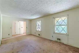 4007 Bontura Ct, Stone Mountain, GA 30083 - Photo 3