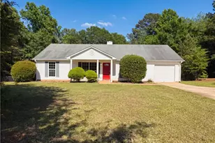 182 Livingston Ln, Covington, GA 30016 - Photo 1