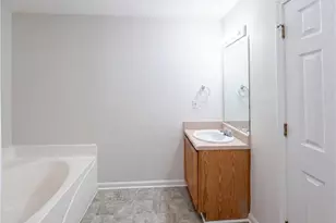 182 Livingston Ln, Covington, GA 30016 - Photo 15