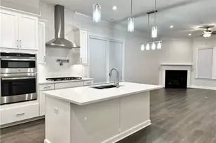 1055 Penny Ln, Roswell, GA 30076 - Photo 3