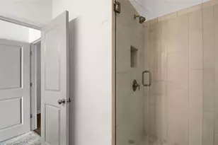 900 Brees Ct NW, Atlanta, GA 30318 - Photo 7