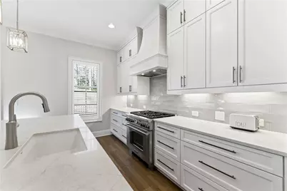 2131 Bellrick Road NW, Atlanta, GA 30318 - Photo 13