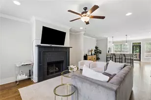 2424 Misty Hollow Pl, Atlanta, GA 30337 - Photo 5