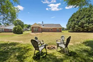 621 Teal Dr, Winder, GA 30680 - Photo 47