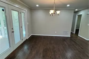 10160 N Coleman Rd, Roswell, GA 30075 - Photo 15