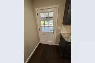 10160 N Coleman Road, Roswell, GA 30075 - Photo 13