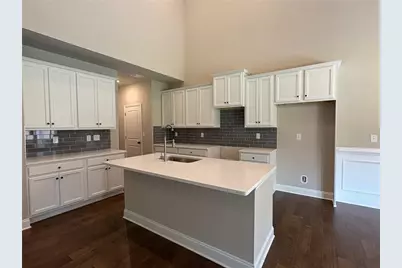 1036 Lakeview Oaks Court, Grayson, GA 30017 - Photo 7