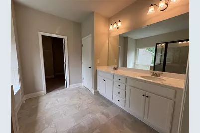 1036 Lakeview Oaks Court, Grayson, GA 30017 - Photo 17