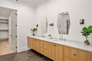 1074 Moores Mill Rd, Atlanta, GA 30327 - Photo 33