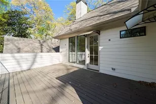 1074 Moores Mill Rd, Atlanta, GA 30327 - Photo 45