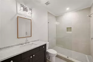 1074 Moores Mill Rd, Atlanta, GA 30327 - Photo 49