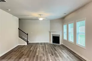 274 Fox Crk Dr, Braselton, GA 30517 - Photo 3