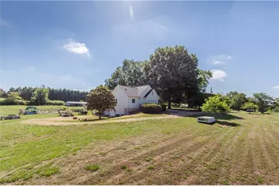 75 W Ridgeway Road, Maysville, GA 30558 - Photo 5