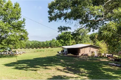 75 W Ridgeway Road, Maysville, GA 30558 - Photo 15
