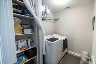 3504 Castleberry Village Cir, Cumming, GA 30040 - Photo 23