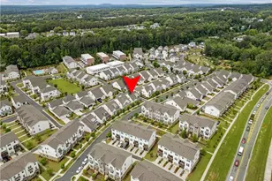 1053 Harvest Park Ln, Suwanee, GA 30024 - Photo 35