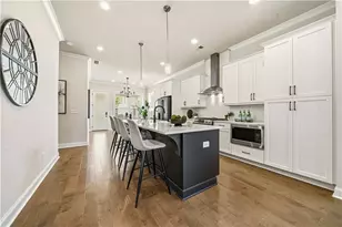 1053 Harvest Park Ln, Suwanee, GA 30024 - Photo 7