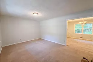 3722 Lindley Cir, Powder Springs, GA 30127 - Photo 7