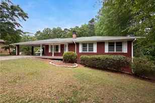 3722 Lindley Cir, Powder Springs, GA 30127 - Photo 3