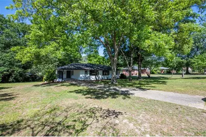 6262 Melrose Drive, Douglasville, GA 30134 - Photo 3