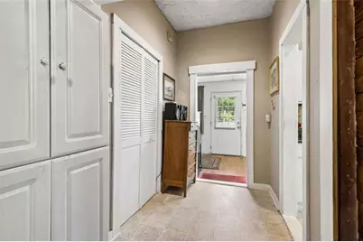 329 Gilbert Road, Jefferson, GA 30549 - Photo 15