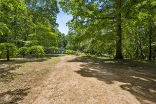 329 Gilbert Rd, Jefferson, GA 30549 - Photo 57