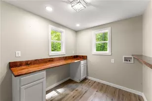 7095 Cogburn Rd, Cumming, GA 30028 - Photo 35