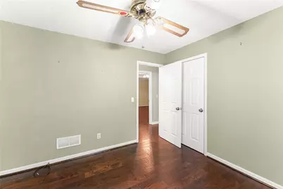 7095 Cogburn Road, Cumming, GA 30028 - Photo 25