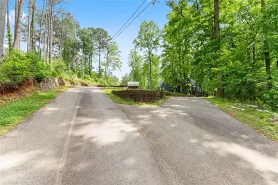 7095 Cogburn Road, Cumming, GA 30028 - Photo 45
