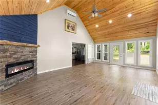 7095 Cogburn Rd, Cumming, GA 30028 - Photo 15