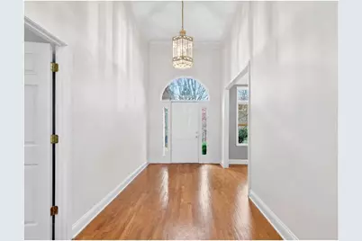 4605 Lakeview Lane, Gainesville, GA 30504 - Photo 7