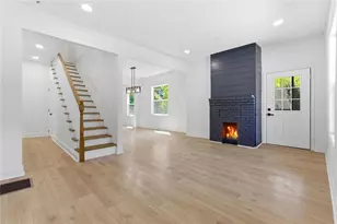 386 Mathewson Pl SW, Atlanta, GA 30310 - Photo 3