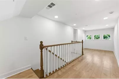 386 Mathewson Place SW, Atlanta, GA 30310 - Photo 19