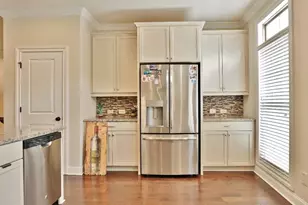 6534 Marlowe Gren Way, Suwanee, GA 30024 - Photo 11