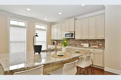 6534 Marlowe Gren Way, Suwanee, GA 30024 - Photo 9
