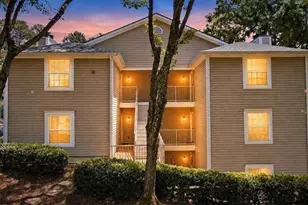 1381 Keys Crossing Dr NE, Brookhaven, GA 30319 - Photo 1