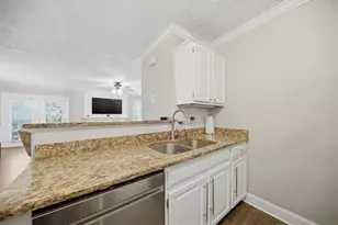 1381 Keys Crossing Dr NE, Brookhaven, GA 30319 - Photo 9