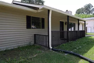 107 Village Way, Lawrenceville, GA 30046 - Photo 3