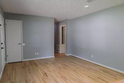 107 Village Way, Lawrenceville, GA 30046 - Photo 5