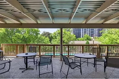2479 Peachtree Road NE #214, Atlanta, GA 30305 - Photo 9
